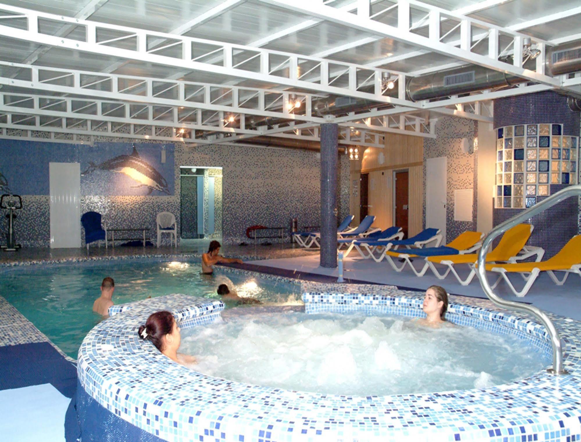 Victoria Beach Hotel 3*